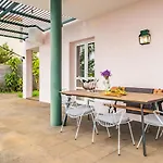 Magnolia Villa *